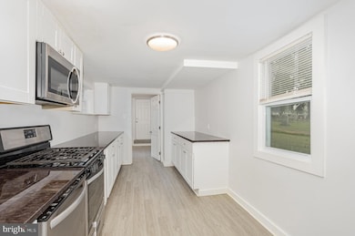 459 S Queen St, Lancaster, PA 17603 - photo 7