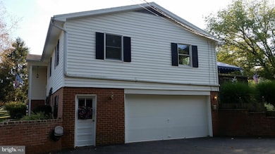 15563 Oak Rd, Waynesboro, PA 17268 - photo 3