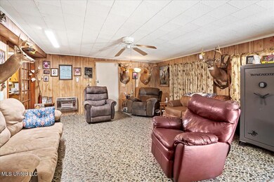 122 Clarence Bonnett Rd, Lucedale, MS 39452 - photo 6