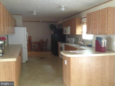 45200 Happyland Rd, Valley Lee, MD 20692 - photo 5