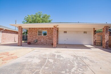 701 Mars Ave, Alamogordo, NM 88310 - photo 4