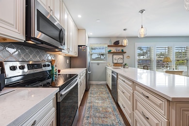 215 N High Point Blvd unit B, Boynton Beach, FL 33435 - photo 7