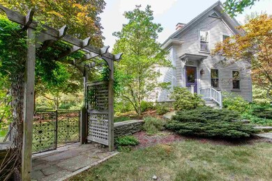 86 Newfields Rd, Exeter, NH 03833 - photo 2