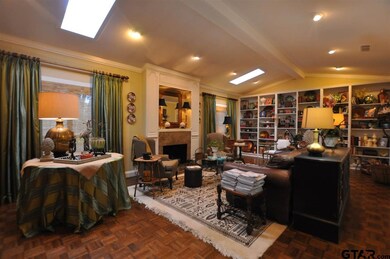 1016 1016 Troup Hwy, Tyler, TX 75701 - photo 6