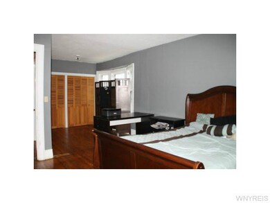 Bedroom Spacious Bedrooms