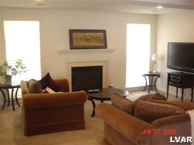 4545 Jasmine Dr, Center Valley, PA 18034 - photo 4