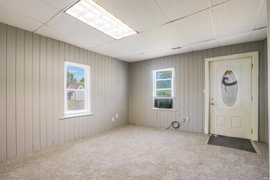 121 W Oak St, Tennyson, IN 47637 - photo 3