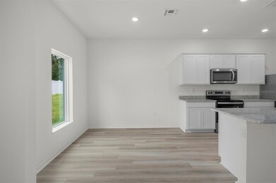 13462 Leaping Water Way, Astatula, FL 34705 - photo 6