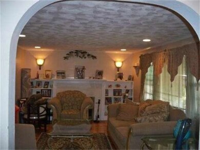 71 Standard St, Mattapan, MA 02126 - photo 3