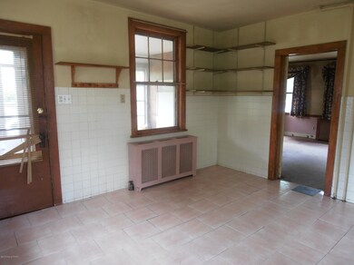 1177 W Main St, Stroudsburg, PA 18360 - photo 6