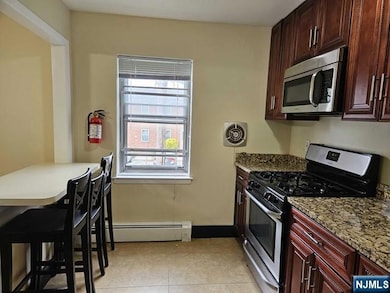 1140 Valley Rd unit 1B, Wayne, NJ 07470 - photo 5