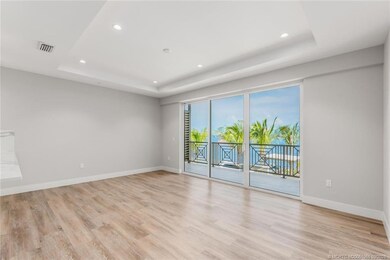 41 SW Seminole St unit 203, Stuart, FL 34994 - photo 4