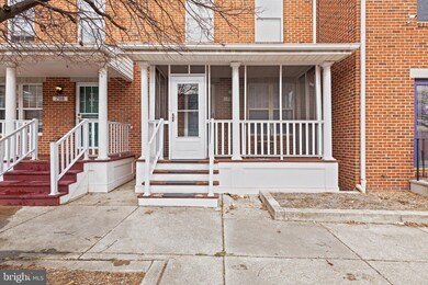 706 W Cherry Blossom Way, Baltimore, MD 21201 - photo 2