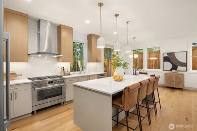 13131 NE 87th Ln, Kirkland, WA 98033 - photo 4