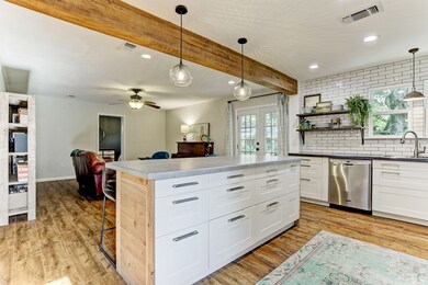 1719 Heather Ln, Alvin, TX 77511 - photo 5