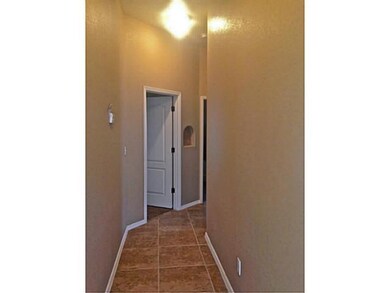 804 Desert Sky Dr, Horizon City, TX 79928 - photo 5