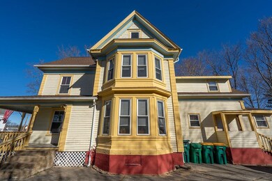 11 Green St, Rochester, NH 03868 - photo 3