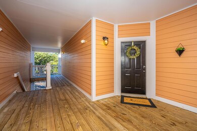 1631ChatelainWay030
