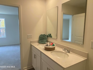 2408 Brookville Dr unit B, Greenville, NC 27834 - photo 5