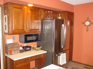 5433 Kenwood Cir, Newburgh, IN 47630 - photo 5