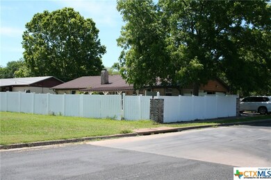 901 Virginia Ave, Copperas Cove, TX 76522 - photo 6