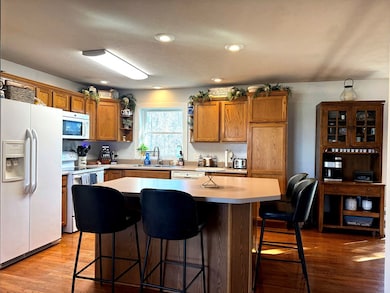 11764 Missouri 5, Unionville, MO 63565 - photo 3