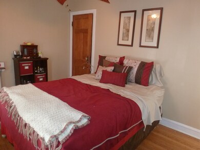 653 N West Ave, Elmhurst, IL 60126 - photo 5