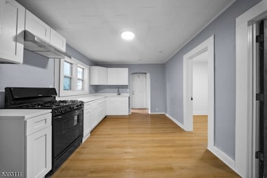 102 Highland Ave, Clifton, NJ 07011 - photo 4