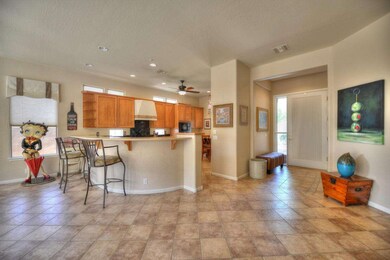 005_Kitchen-Foyer