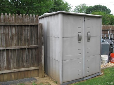 This shed will stay also