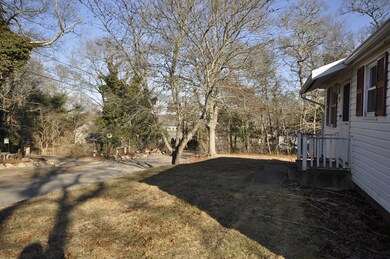 9 Wampanoag Rd, Bourne, MA 02532 - photo 3
