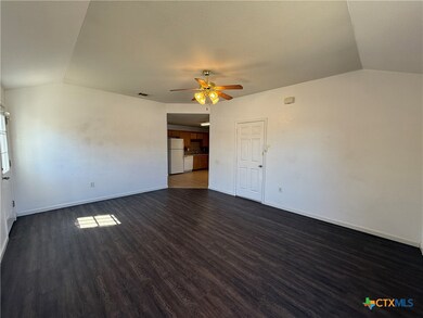 4107 Shasta unit A, Copperas Cove, TX 76522 - photo 3