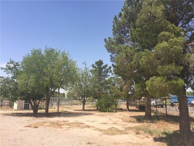 11601 Valle Del Centro Dr, El Paso, TX 79927 - photo 5