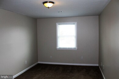 10 E Locust St, Littlestown, PA 17340 - photo 5
