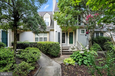 12863 Mill Brook Ct, Woodbridge, VA 22192 - photo 2