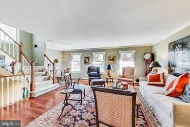 6824 Mclean Province Cir, Falls Church, VA 22043 - photo 6