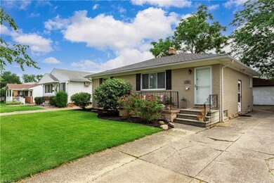 325 Thelma Dr, Sheffield Lake, OH 44054 - photo 2