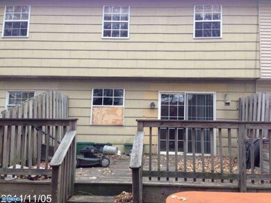 114 Thomas Dr, Telford, PA 18969 - photo 2