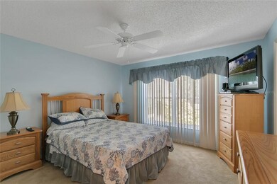 17335 SE 70th Royal Pine Ct, The Villages, FL 32162 - photo 3
