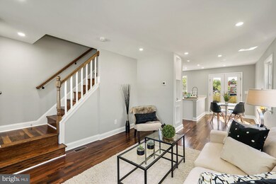 5653 Fenwick Dr, Alexandria, VA 22303 - photo 2