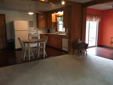 1304 Park St, Ashland, OH 44805 - photo 3