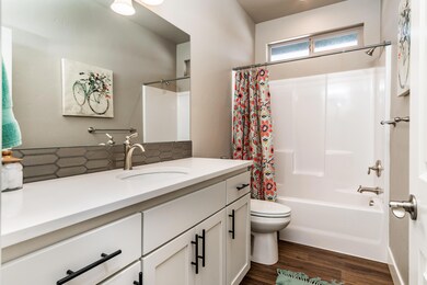 61411 (Stone Creek)-23