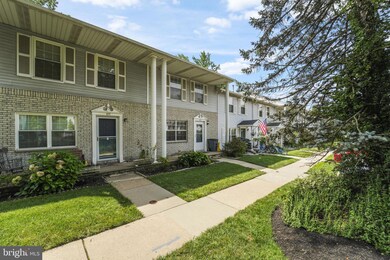 650 Gambocz Ct, Monmouth Junction, NJ 08852 - photo 2