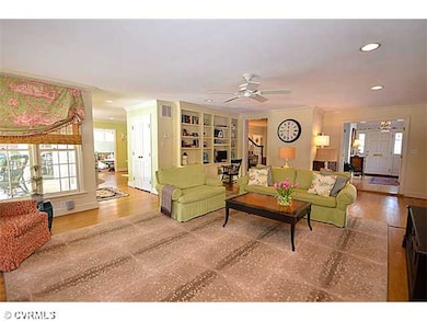 Den/Family/Great Room