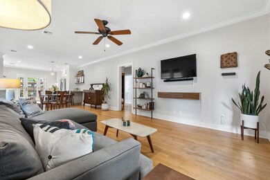 828 E 25th St, Houston, TX 77009 - photo 5