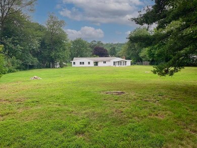 37 Juniper Ln, Framingham, MA 01701 - photo 4