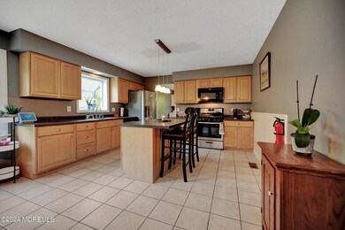 08-Kitchen