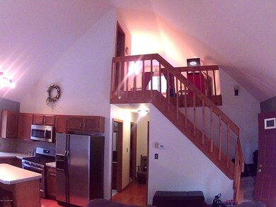 729 Raven Ct, Stroudsburg, PA 18360 - photo 6