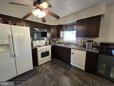 108 Mincing Ln, Elkton, MD 21921 - photo 6