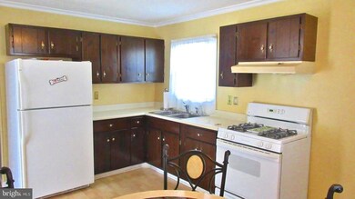 853 New Jersey Ave, Woodbury, NJ 08096 - photo 2